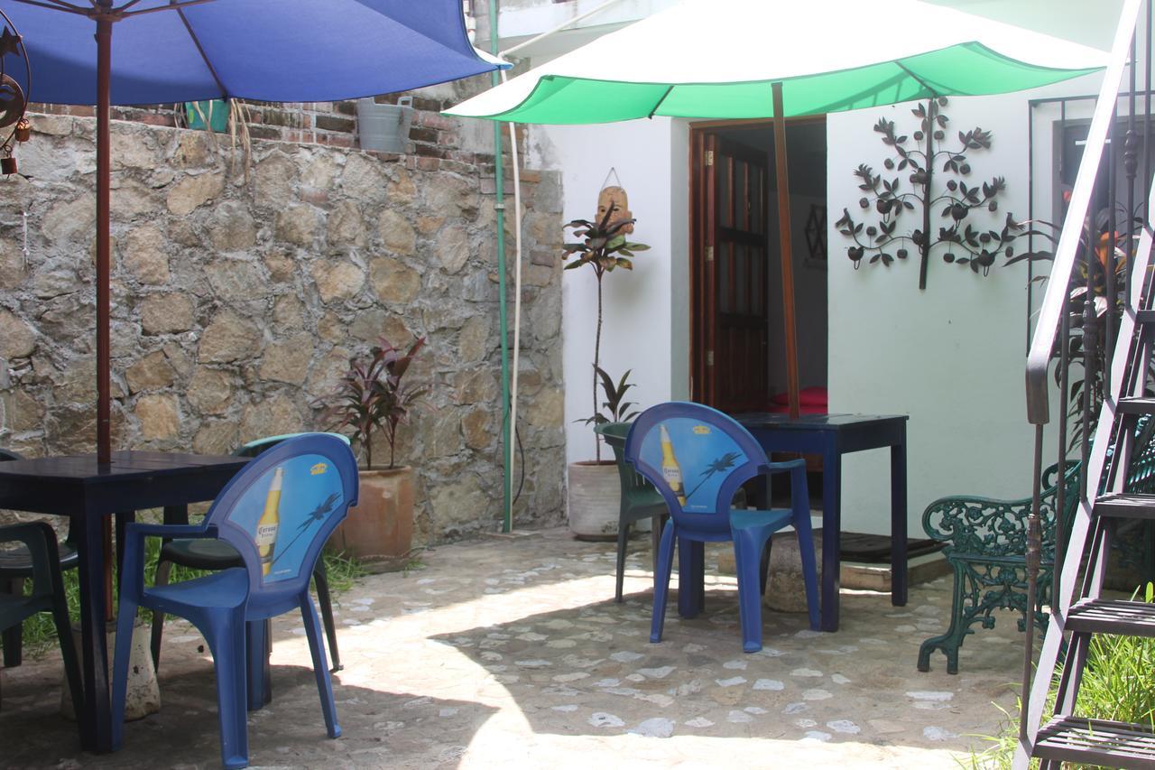 Hotel Mayflower Puerto Escondido  Esterno foto